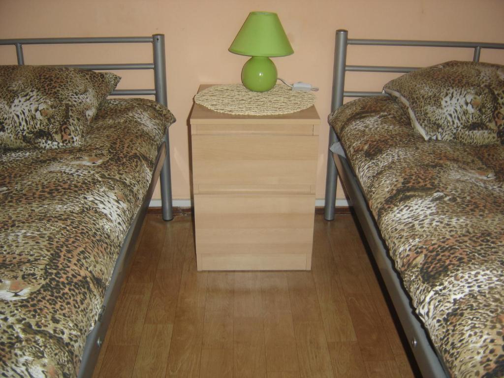 Hostel Taurus Krasków Oda fotoğraf