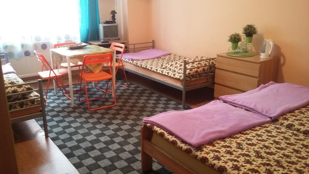 Hostel Taurus Krasków Dış mekan fotoğraf